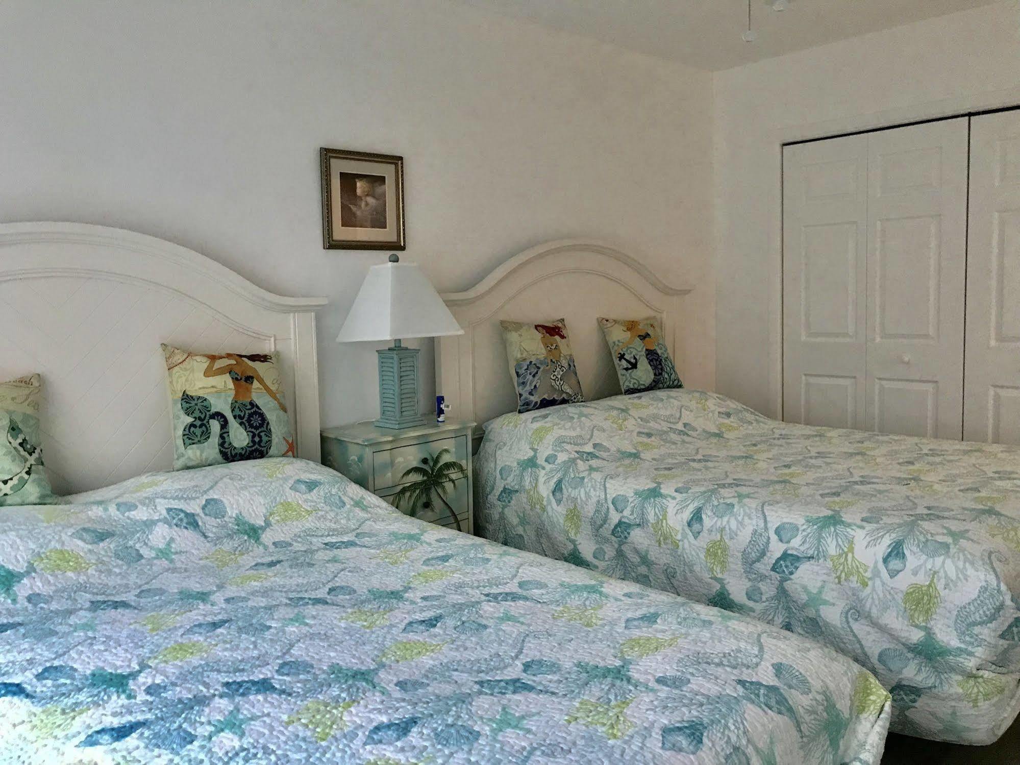 Coconuts Beach Resort Anna Maria Exterior foto